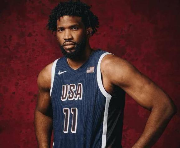 比尔:莱昂纳德简直是天赋异禀 他是篮球史上最顶尖的球员之一