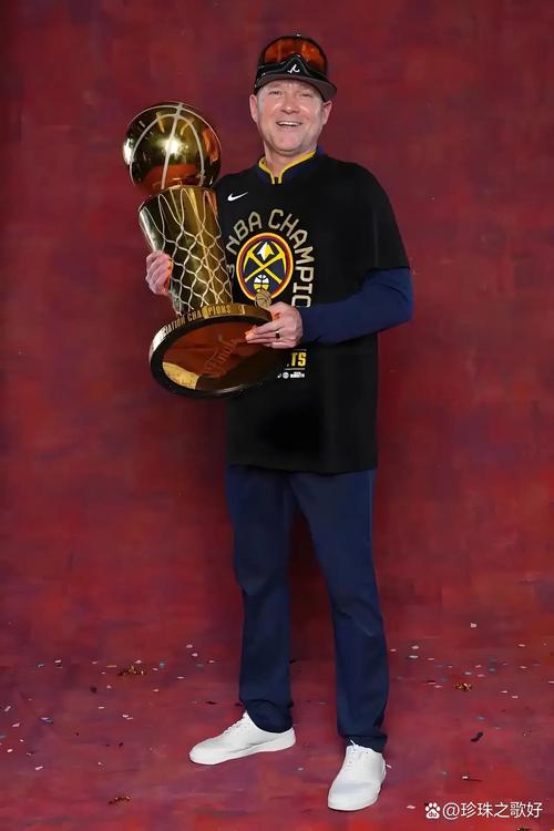 黄蜂主帅：克尼佩尔曼恩塞克斯顿有机会先发 他们能扮演关键角色