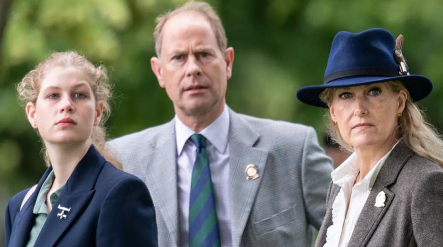 还没参加初中毕业考试!镜报:厄德高 萨卡 赖斯都在帮助道曼成长