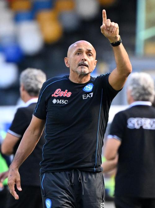 米体:苏莱母亲来自意大利,符合换国家队规则,斯帕莱蒂曾邀请他