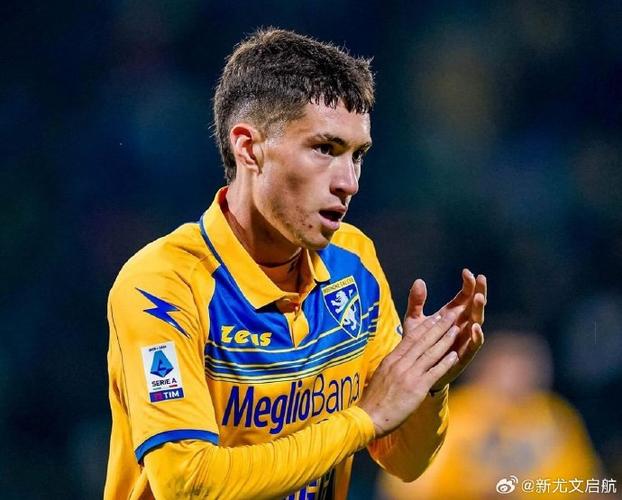 米体:尤文为获取资金出售苏莱,却花8400万欧买入特点相似的球员