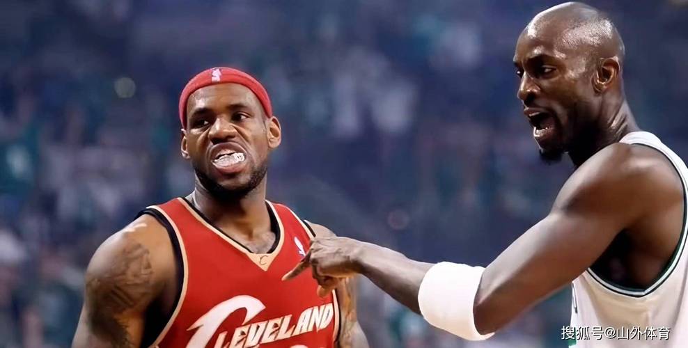 詹姆斯用“决定”的口吻做广告 是成熟&与过去愚蠢决定和解的表现