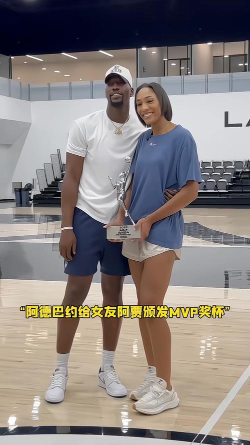 阿德巴约谈阿贾总决赛2-0领先:任务尚未完成 她们现在非常专注