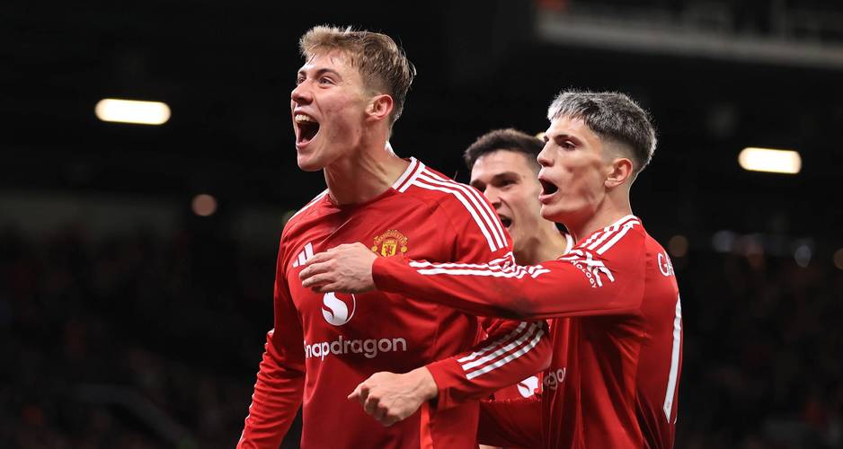 太阳报：现周薪约为14万镑，马奎尔希望年底前和曼联续约