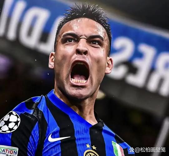 马卢达:吉滕斯具备天赋,他这样的年轻球员就该无所畏惧