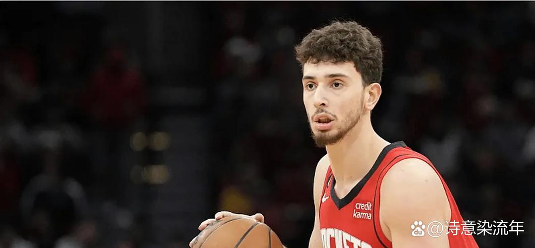 团队配合！火箭连续传导球 最终申京完成内线终结！