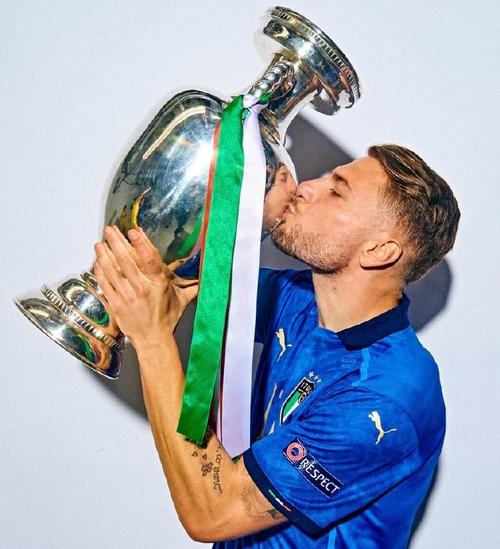 记者:苏莱无意为意大利踢球,他更倾向于等待斯卡洛尼给予机会