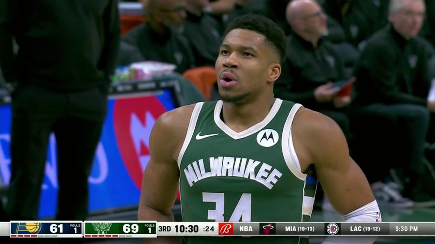 字母哥:休赛期就像经过游乐园总会有各种诱惑 但最终决定权在我