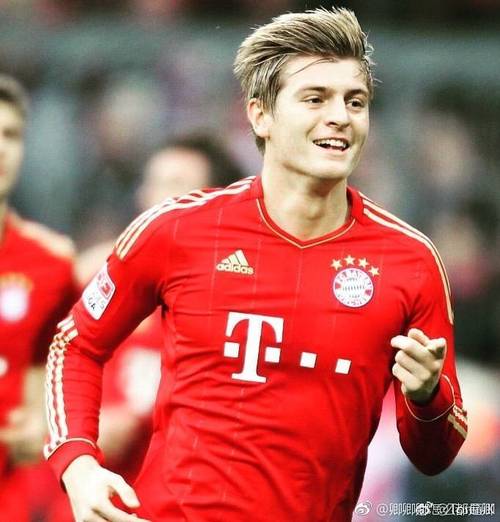 范迪克谈击败马耳他：我们完成了职责，在这样的球场很难保持节奏