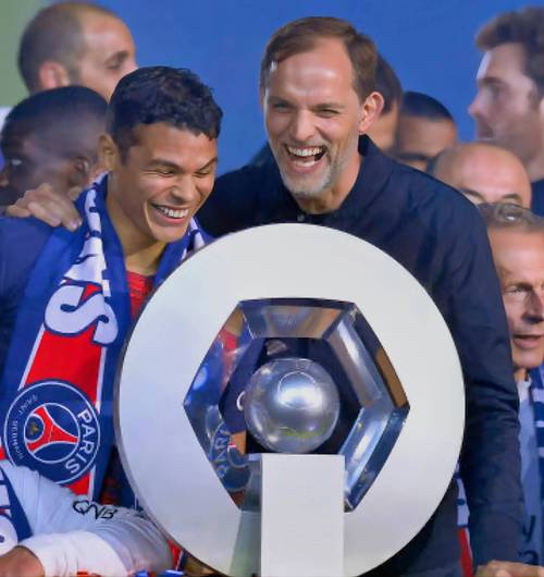 图赫尔:我们需要球迷支持英格兰,现场球迷对威尔士的支持太多了