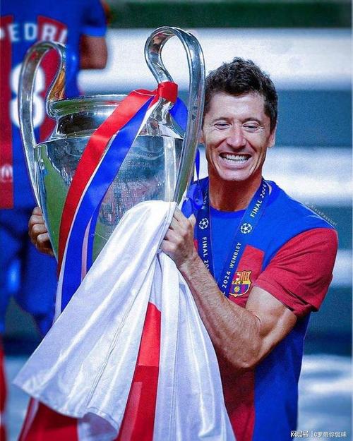 库巴西:欧冠冠军的目标不是压力,在巴萨就知道必须要赢得一切