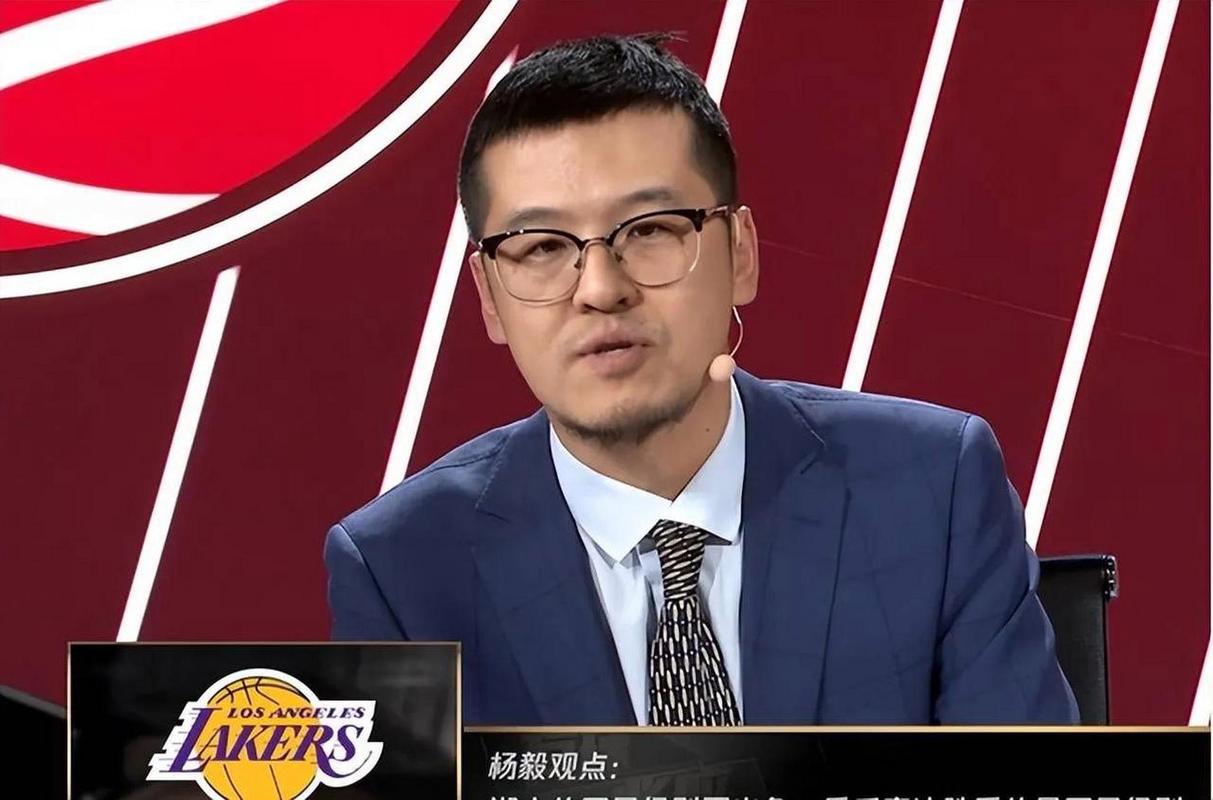 杨毅:湖人次轮选布朗尼之后直接给保障合同 别的队真干不出这事