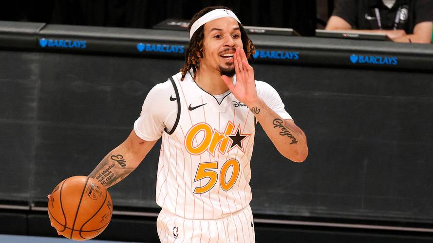 里弗斯:科尔-安东尼能成为顶尖控卫 他创造机会能力队内最佳