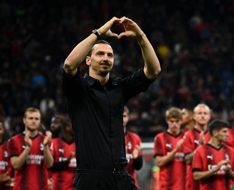 伊布:前两次加盟米兰,球队给了我快乐和爱,现在我是来回报的