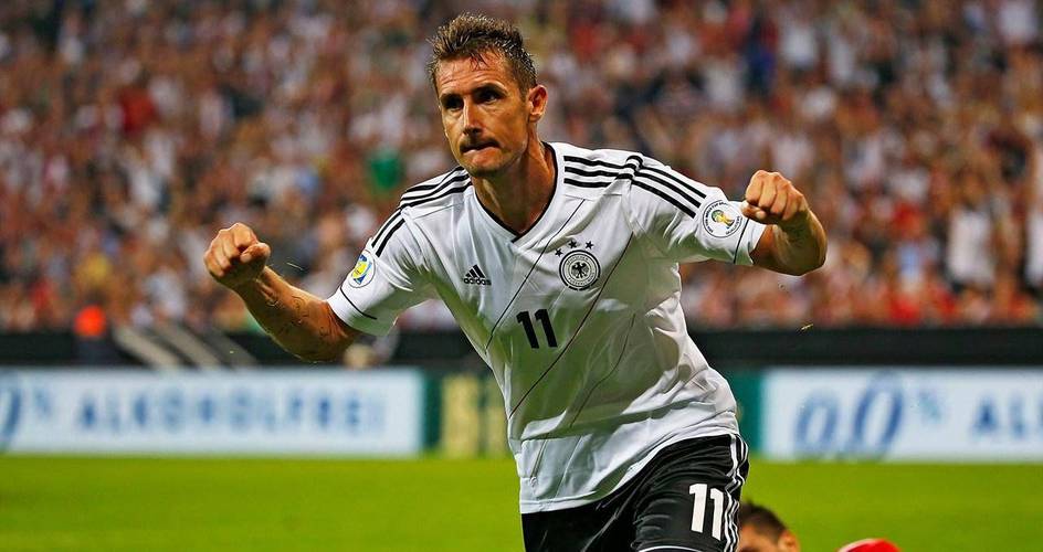 超越贝肯鲍尔追平默特萨克,基米希迎德国国家队第104次出场