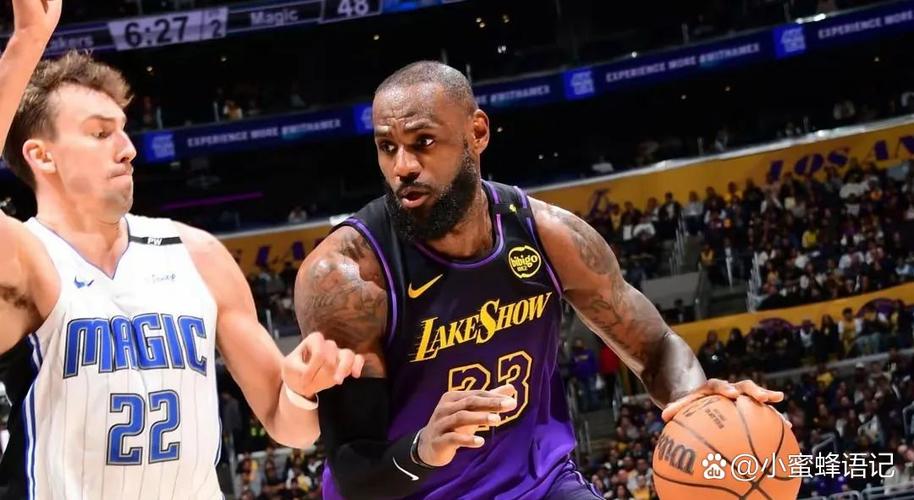 湖记：詹姆斯被披露是8月受的伤 往好了想这意味着他离复出更近了