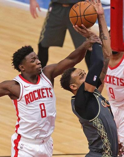 火记:泰特不会出战季前赛 尚未进行对抗训练 但恢复进度好于DFS