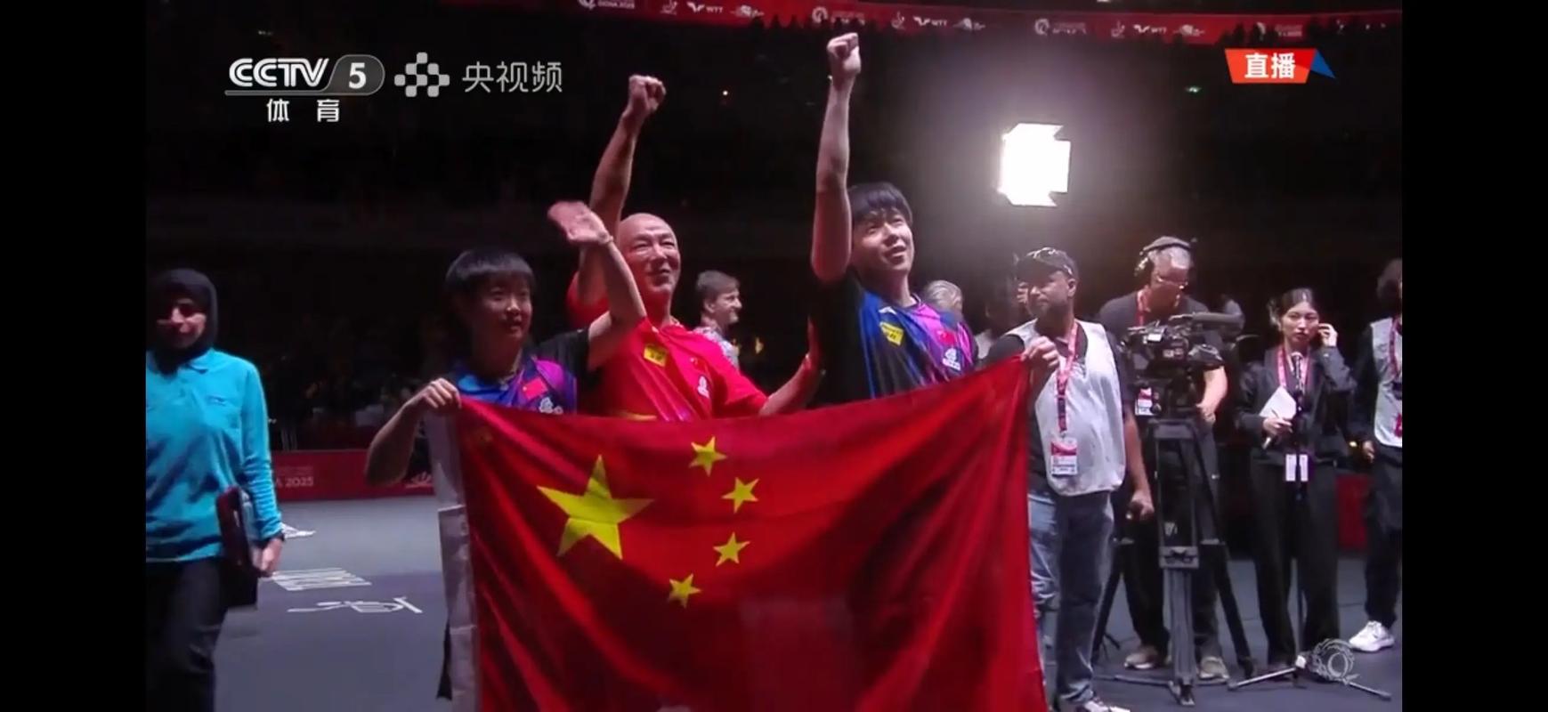 提前开香槟！耐克在第三节还剩一半时提前播放王牌夺冠庆祝视频