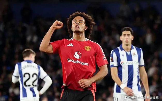 失意！24岁齐尔克泽8场0首发国家队无望，4250万加盟曼联枯坐板凳