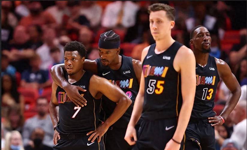 杨毅：约什-理查德森休息日加练遭斯波“无情摧残” 这是热火文化