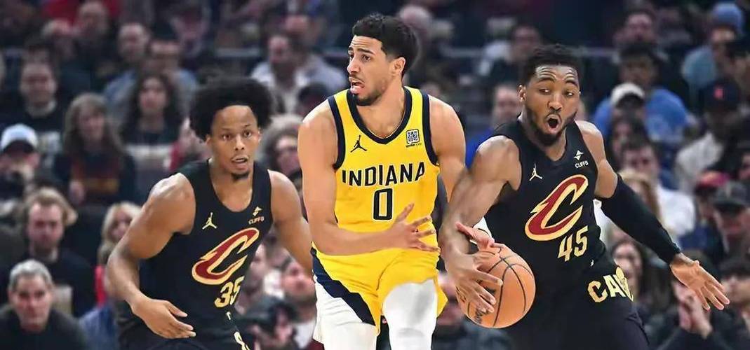 当总决赛打呢！弗菲左脚踝扭伤不会回归 此前米切尔&乔都出现伤病