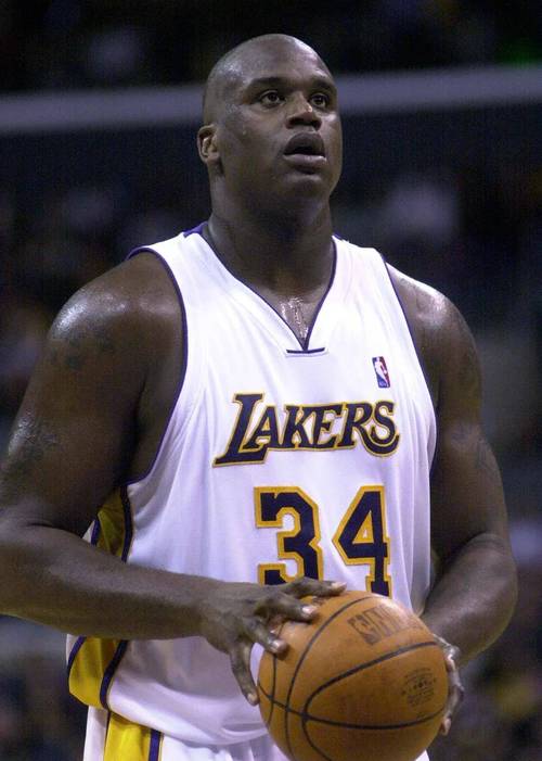 这四扣什么水平？奥尼尔二儿子沙基尔拿到校队扣篮大赛冠军！