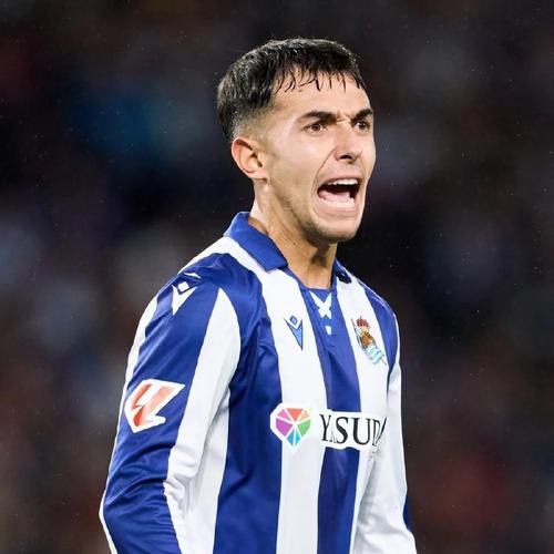 记者批皇马:1.2亿签琼阿梅尼+卡马文加,却不愿6000万买苏维门迪