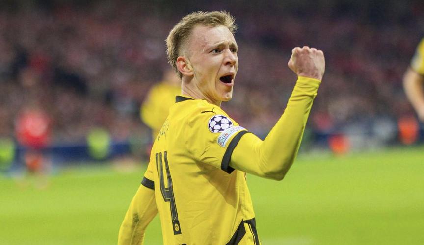 施洛特贝克:塔很出色在场上非常善于沟通 我们互补得很好