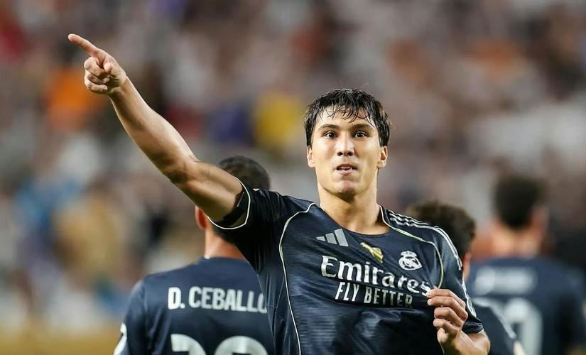 TA:皇马内部氛围积极,球队还需更多时间贯彻阿隆索的战术理念