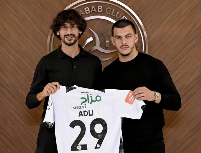 斯基拉：伊卡尔迪加盟都灵可能性为零，双方从未进行任何接触