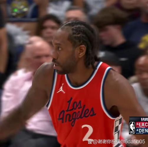 半场打卡!莱昂纳德出战19分钟 10投5中&6罚6中砍下17分2板2断