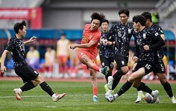 U22国足0-0泰国数据:U22国足18射7正、控球率62%,对手仅1射正