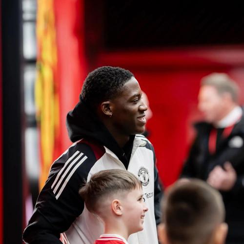 邮报:梅努想要租借离队获得机会 那不勒斯正在关注球员