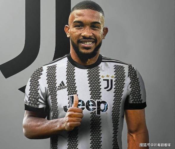 后防核心布雷默受伤!米体:尤文冬窗考虑签金玟哉、什克