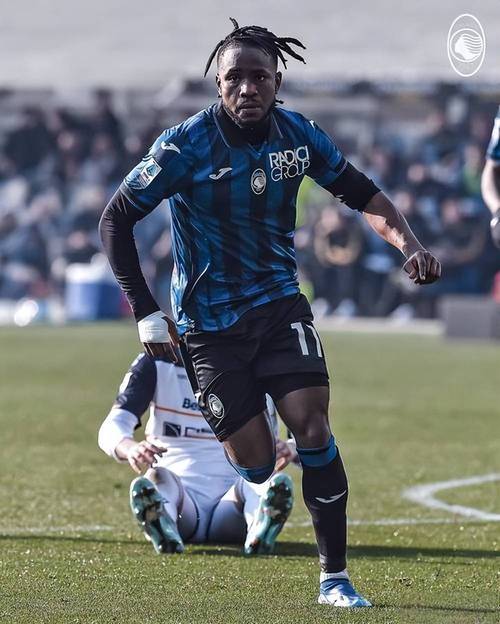 全市场:亚特兰大想跟卢克曼加薪续约,他很可能会要求加入解约金