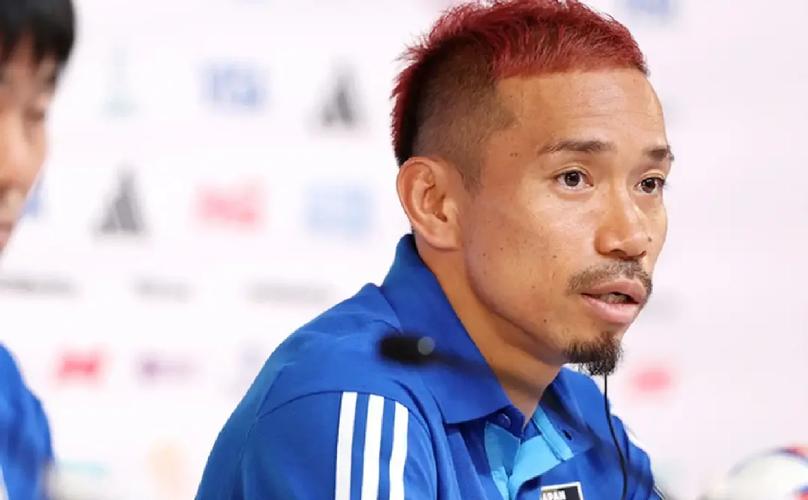 Bravo!长友佑都社媒庆祝:击败巴西队!今日将载入史册