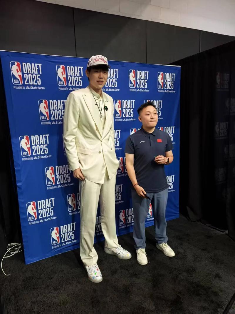 迎接常规赛!杨瀚森下周二将参加李宁的波特兰球迷见面会品牌活动