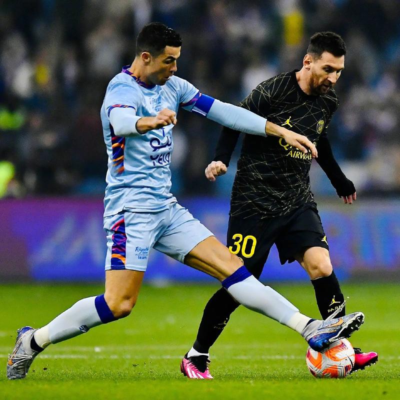 弗兰克:梅西是我现场看过的最佳球员 看好罗德里成为顶级教练