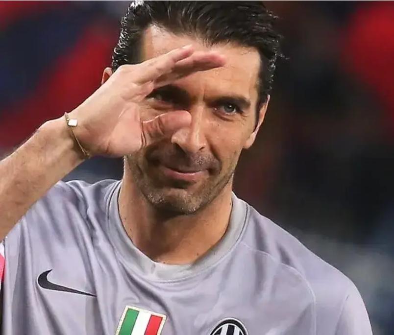 布冯社媒庆祝意大利取胜:球队展现的态度和个性令我自豪