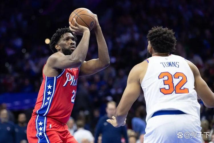 博班:恩比德就是一头野兽 只要他想在低位得分就绝对能得手