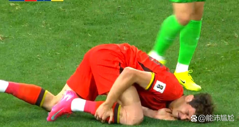 希望无大碍!亨特半场14分钟伤退 6中3&7罚6中拿到14分2助