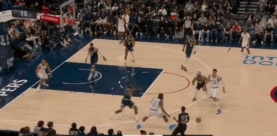 高炮台开火！大洛接保罗助攻飚中三分 随后转换相同位置再中一球