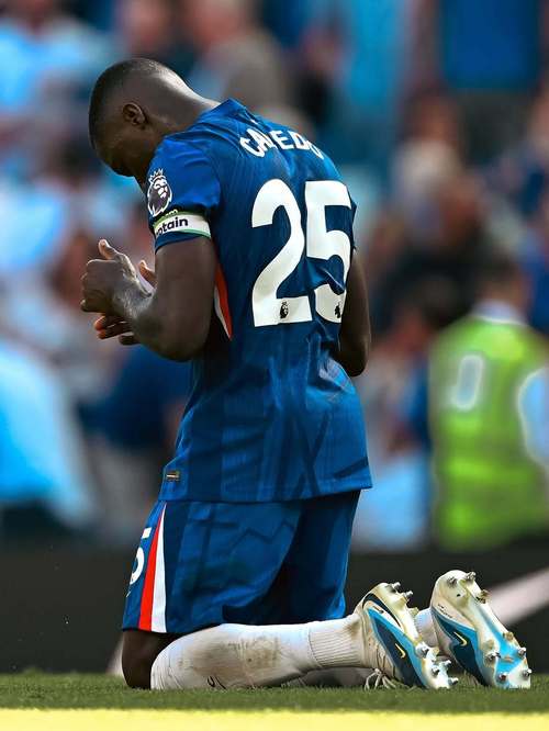 23-24赛季以来凯塞多抢断200+并且拦截100+,英超同期唯一