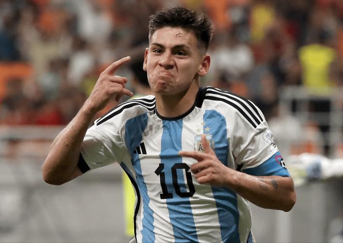 阿根廷球员德转身价榜：小蜘蛛、麦卡1亿欧居首，帕斯5500万欧