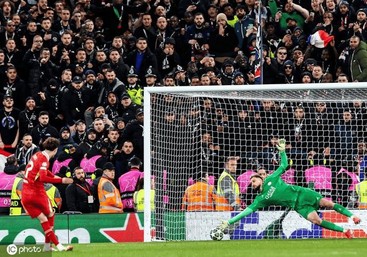 球门终告失守!巴黎迎本赛季主场第5场正式比赛,首度遭遇丢球