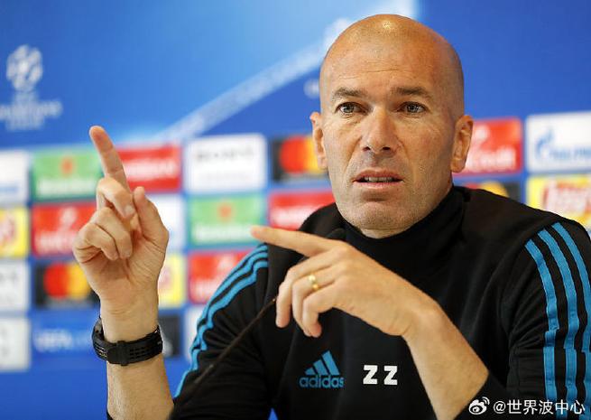 阿尔及利亚一门谈卢卡-齐达内竞争:没问题 不该在门将间制造分裂