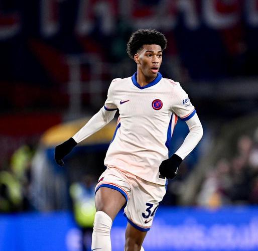 阿昌庞谈打进蓝军处子球：这真是如梦似幻，一个值得骄傲的时刻