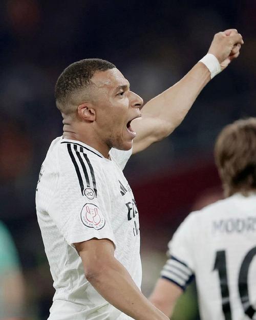 阿斯:姆巴佩客场进球率64%,是五大联赛最危险的球员