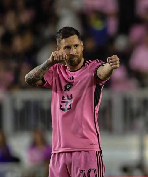 太强!梅西连续17年上演帽子戏法,2012年9次戴帽最多