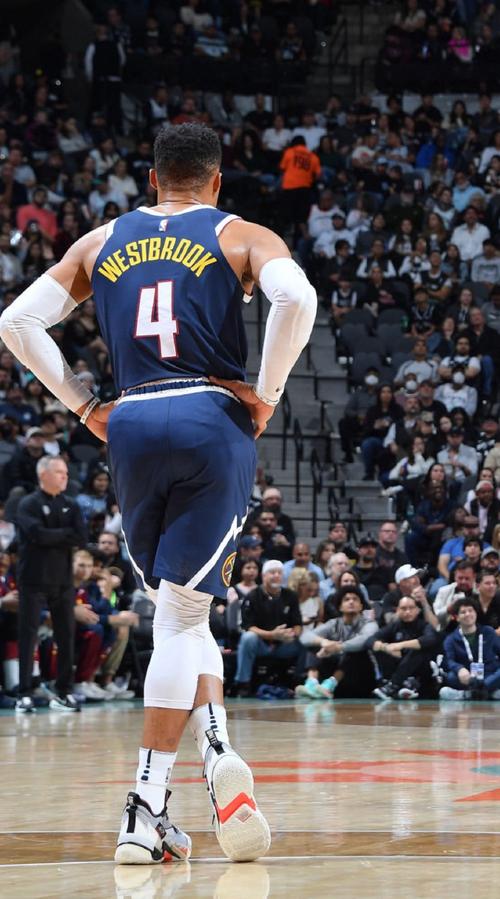 威少：能了解并激励年轻人是我的职责 这是我最期待的事情